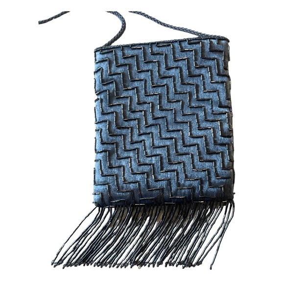 SASHA NEW YORK | NWOT Silver/Gray Beaded Fringe Evening Bag w/ Strap - Picture 4 of 9